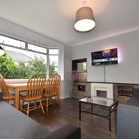 Sighthill 3 Bedrooms With Private Garden Edinburgh Bagian luar foto