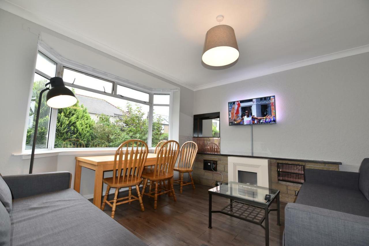 Sighthill 3 Bedrooms With Private Garden Edinburgh Bagian luar foto